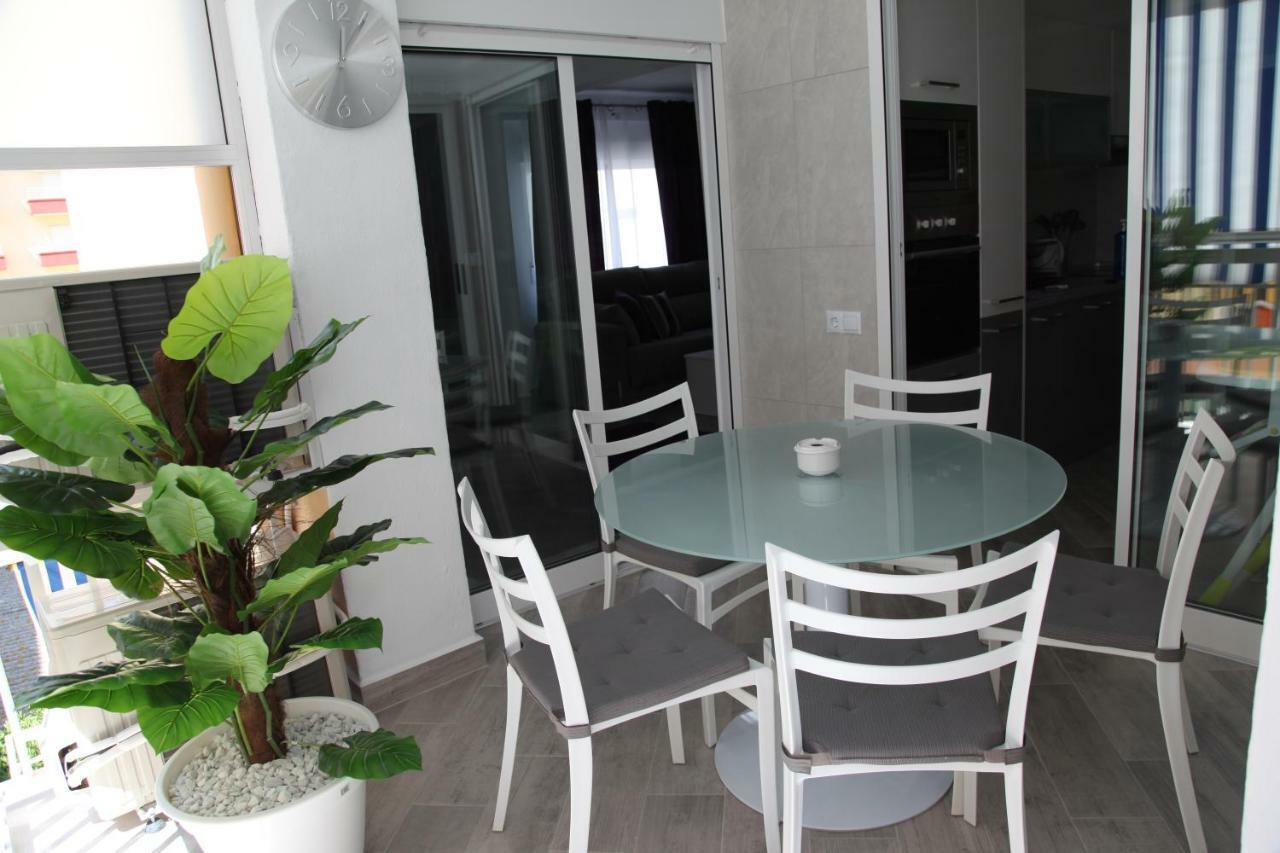 Apartamento Solmar Playa De Gandia Екстериор снимка