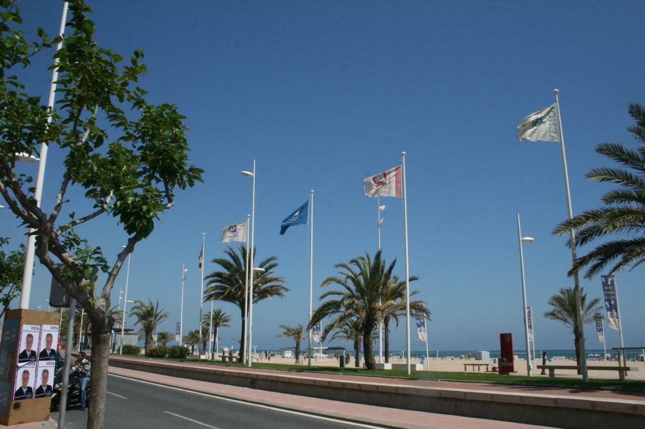 Apartamento Solmar Playa De Gandia Екстериор снимка